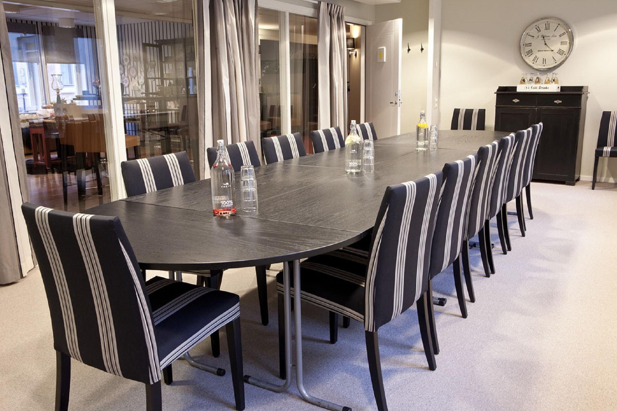 Freys Hotell 4*