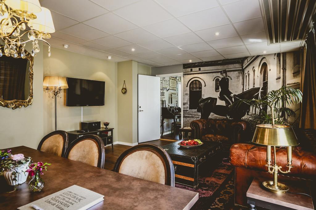 Freys Hotell 4*